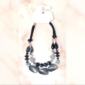 ▪️ dress barn black stone statement necklace